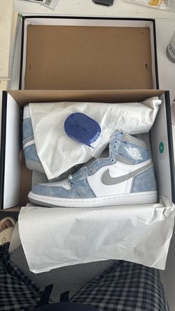 DS Jordan 1 Hyper Royal Size 7