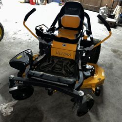 Brand New CUB CADET Z2 54IN. ZERO TURN MOWER