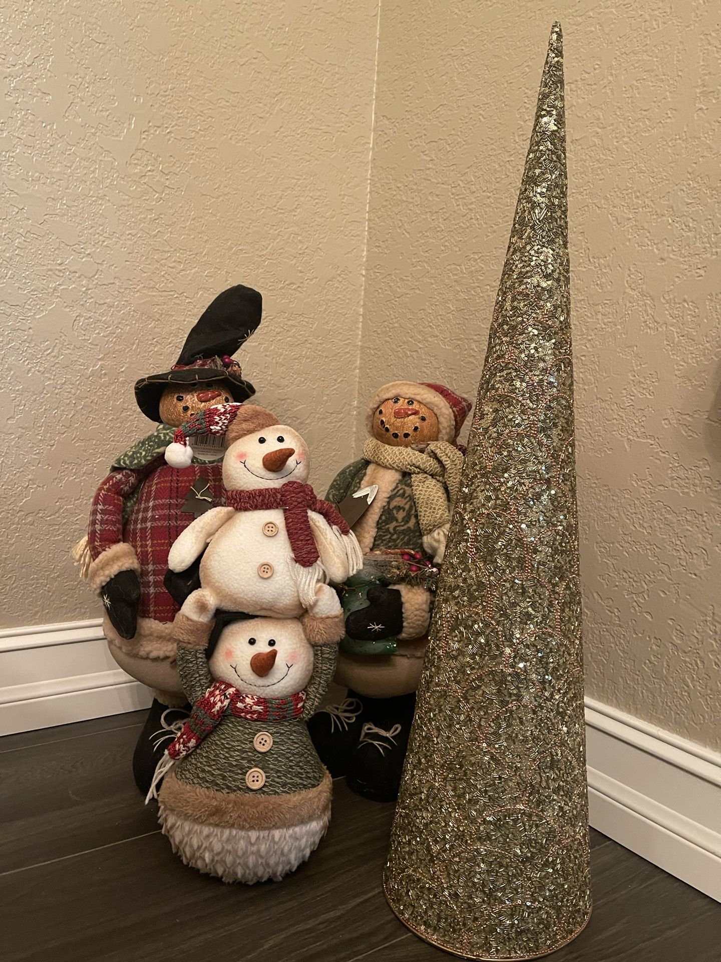 CHRISTMAS 31” Tall GOLD Sequin And Bead Cone Christmas Tree