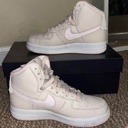 Nike Air Force 1 High Sculpt (size 6.5)