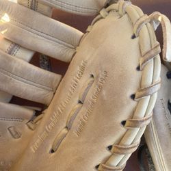 Left handed First Base Glove 
