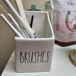 Brush Holder