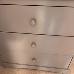 Changing  table