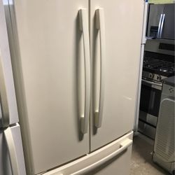 Whirlpool Gold Refrigerator French Door  Beige Color 
