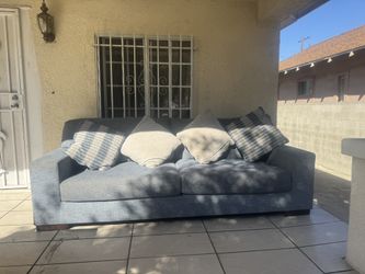 Couch Obo