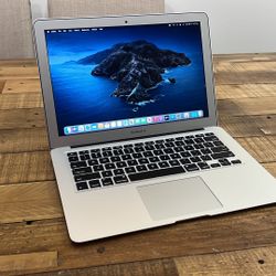 Apple MacBook Air 13 Inch 2015 for Sale in Linden, NJ - OfferUp
