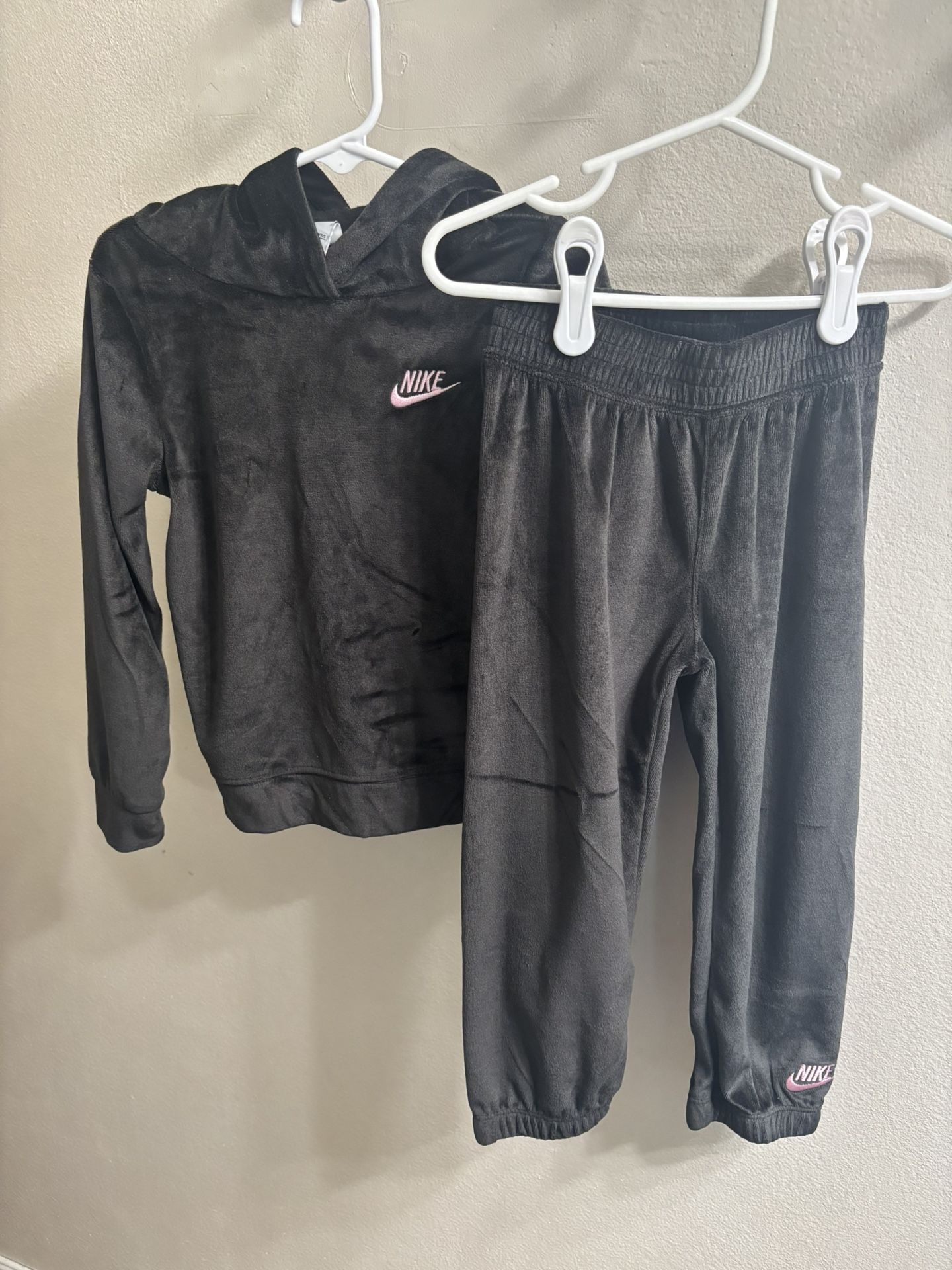 Toddler Girl Nike Set