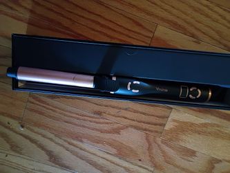 V nina curling iron