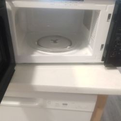 Microwave Oven 