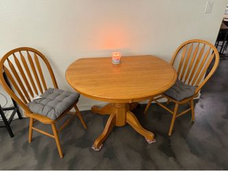 Small Round Dining Table