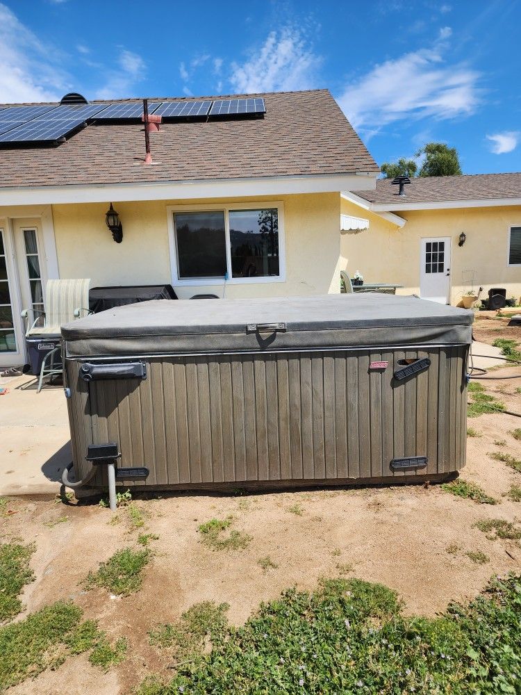 Above Ground Spa for Sale in Wildomar, CA OfferUp