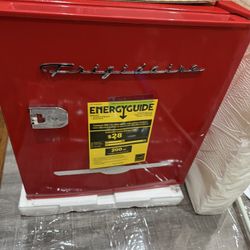 Mini Refrigerator 