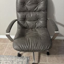 Gray Executive Office Chair