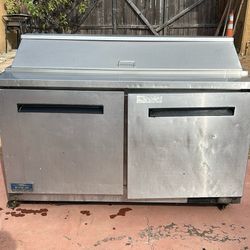  Refri Para Restaurante Arctic Air AMT60R 