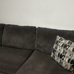 GREY SECTIONAL 