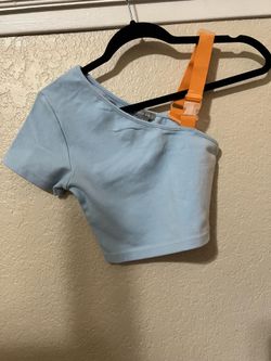 Women’s one side sleeve