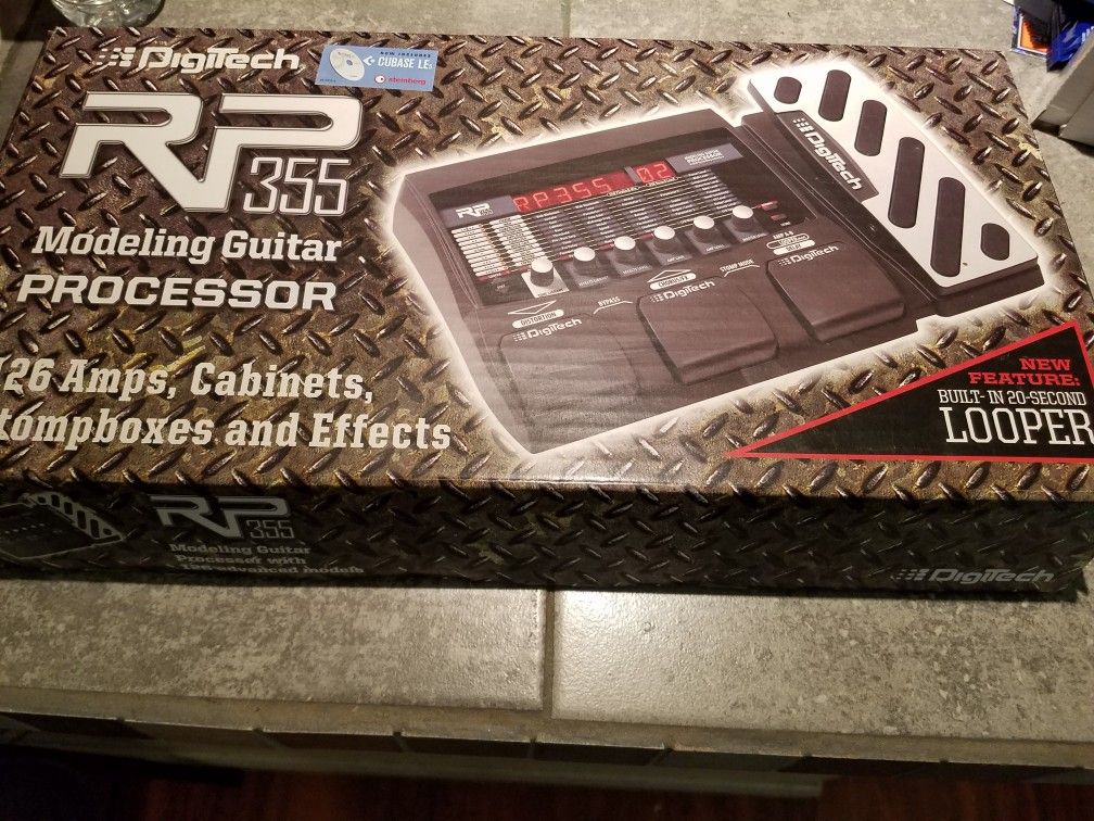 Digitech RP355 Guitar effects processor w/drum machine and looper