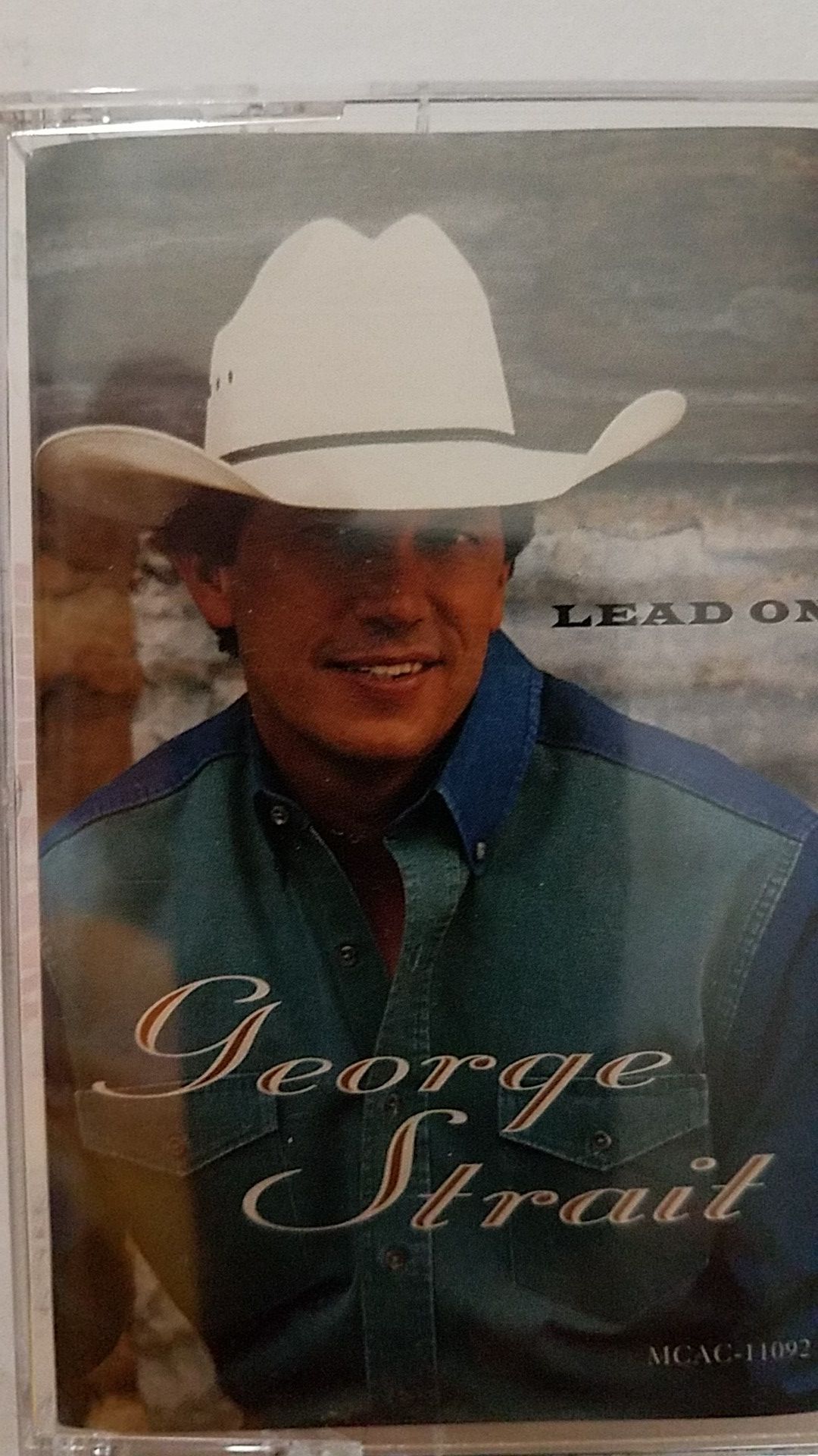 George Strait - Lead On cassette