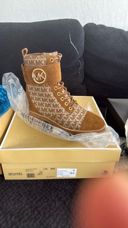 Michael kors boots