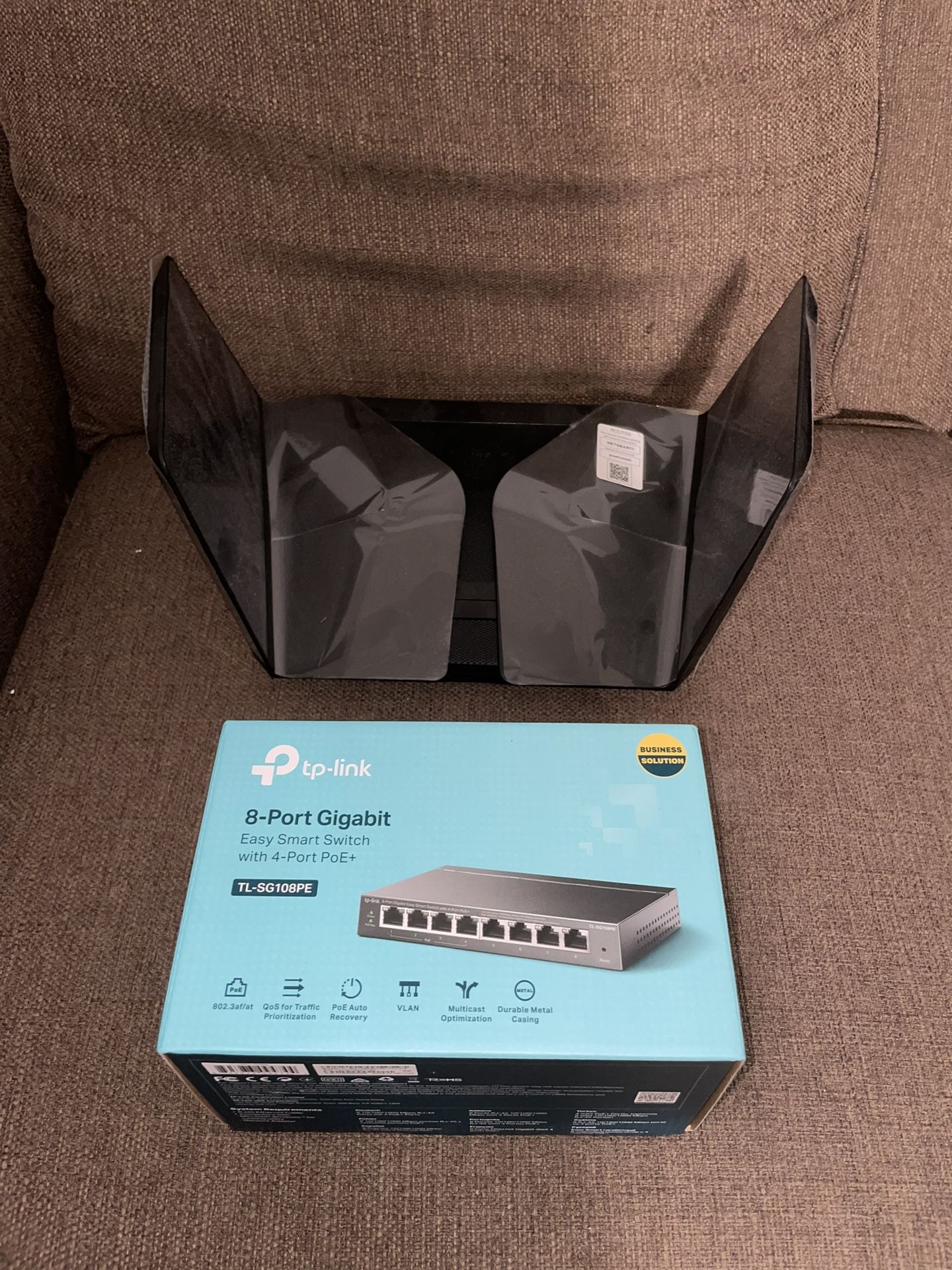 Netgear Nighthawk Wi-Fi Router and Tp-link 8 Port Gigabit