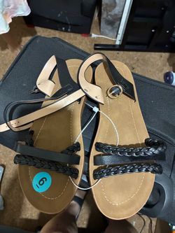 New sandals $4