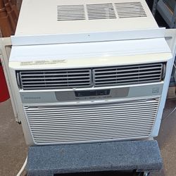 12 BTU Air Conditioner 
