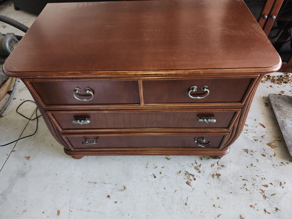 Dresser for Sale in Bonita Springs, FL OfferUp