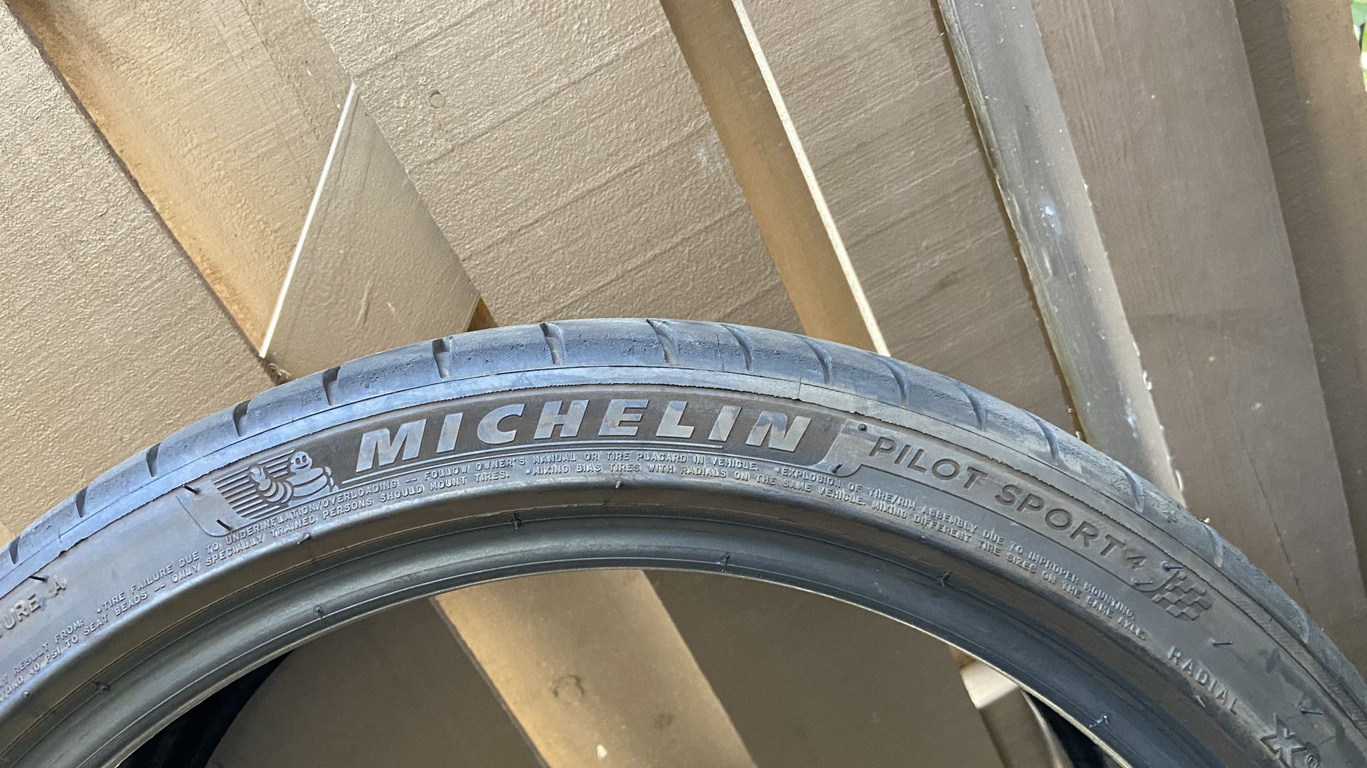 215/40R18 MICHELIN PILOT SPORT 215/40/18