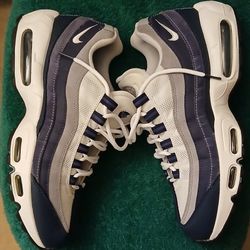 Nike Airmax.      Special Edition 