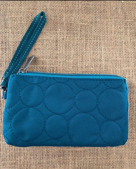 Thirty-One Teal Quilted Wristlet 