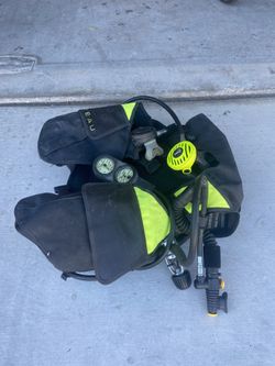 Cousteau BC Large With Reg, Octopus, Gauges