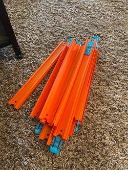 Hot wheel tracks