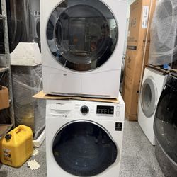 Compact Washer & Dryer Set – Samsung Washer + LG Dryer 