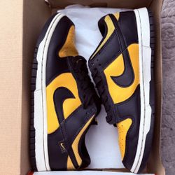 Nike Dunk Low 