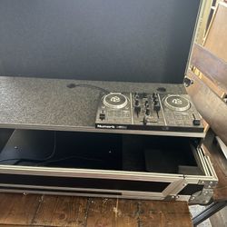 DJ Stand