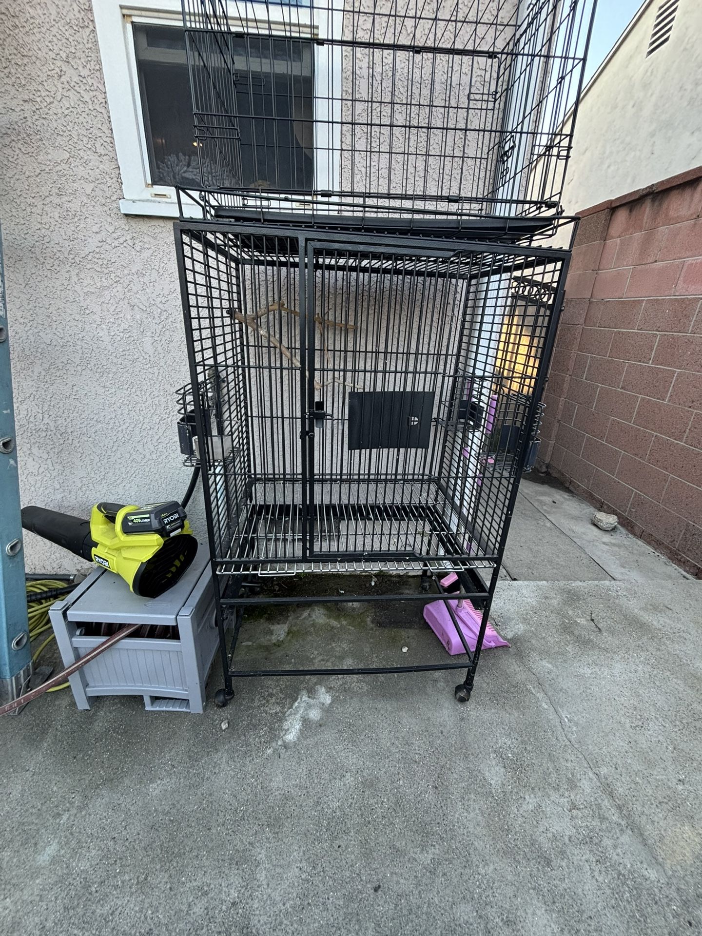 California Company Bird Cage 