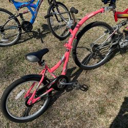 2-26 Inch Bicycle’s 18 Speeds Plus A Copilot Bicycle