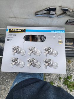 Pack Of 6 Door Knobs