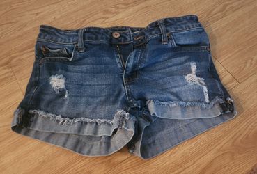 Celebrity Pink "The Honey" Distressed Denim Cuffed Shorts - Size 3/26