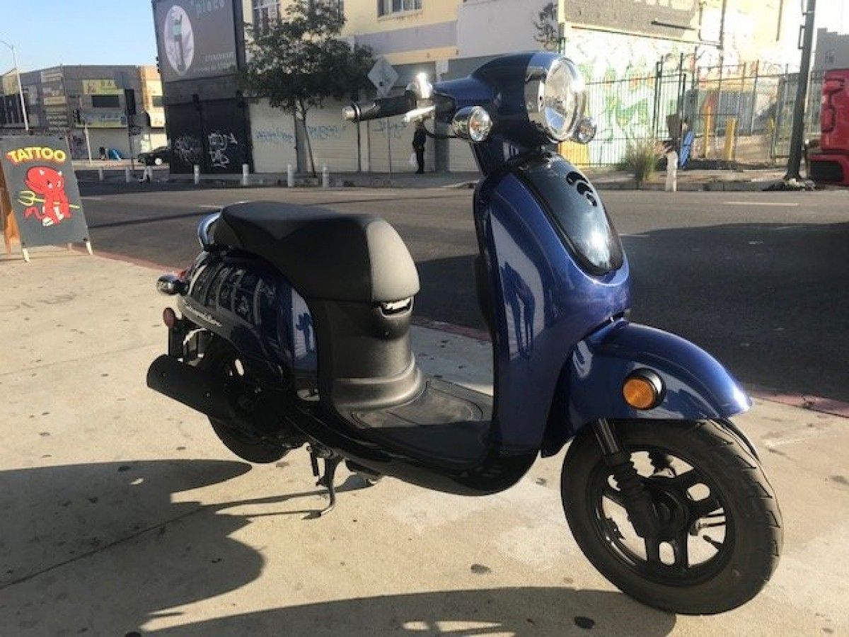 2015 Used Honda Metropolitan Gas Scooter, good condition!