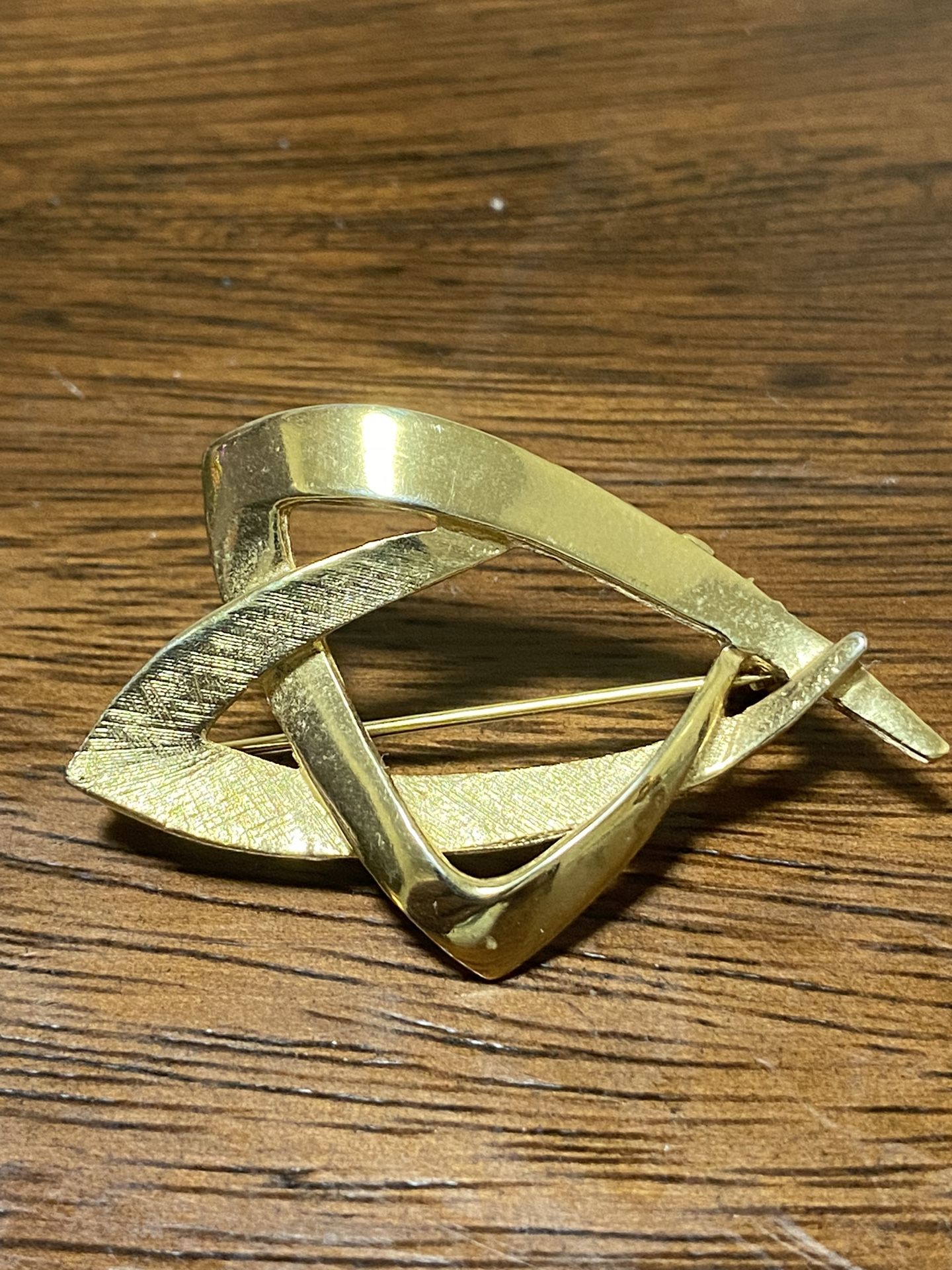 Vintage Coro Gold Tone Triangular Pin - Coro Modern Style Brooch