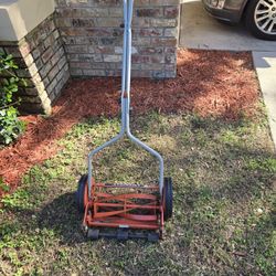 14 Inch 4 Blade Push Reel Lawn Mower