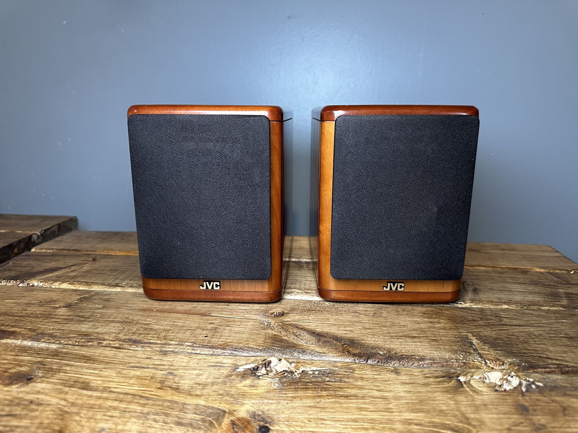 JVC Cherry Wood Mini Bookshelf Speakers Full Range Pair Japan SP-UX7000
