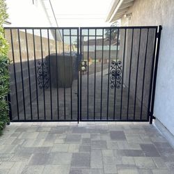Pool Gate