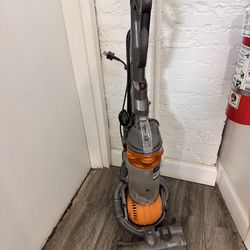 Vacuum Need Fixing