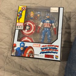 Mafex Captain American Comic Ver ($ or Trade )
