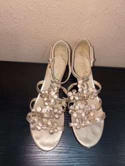 Kate Spade New York "Vikki" Floral Applique Sandals.