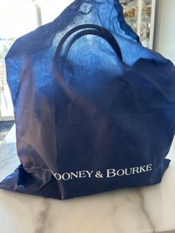 Dooney And Burke Pocketbook Tan Pebble Excellent 