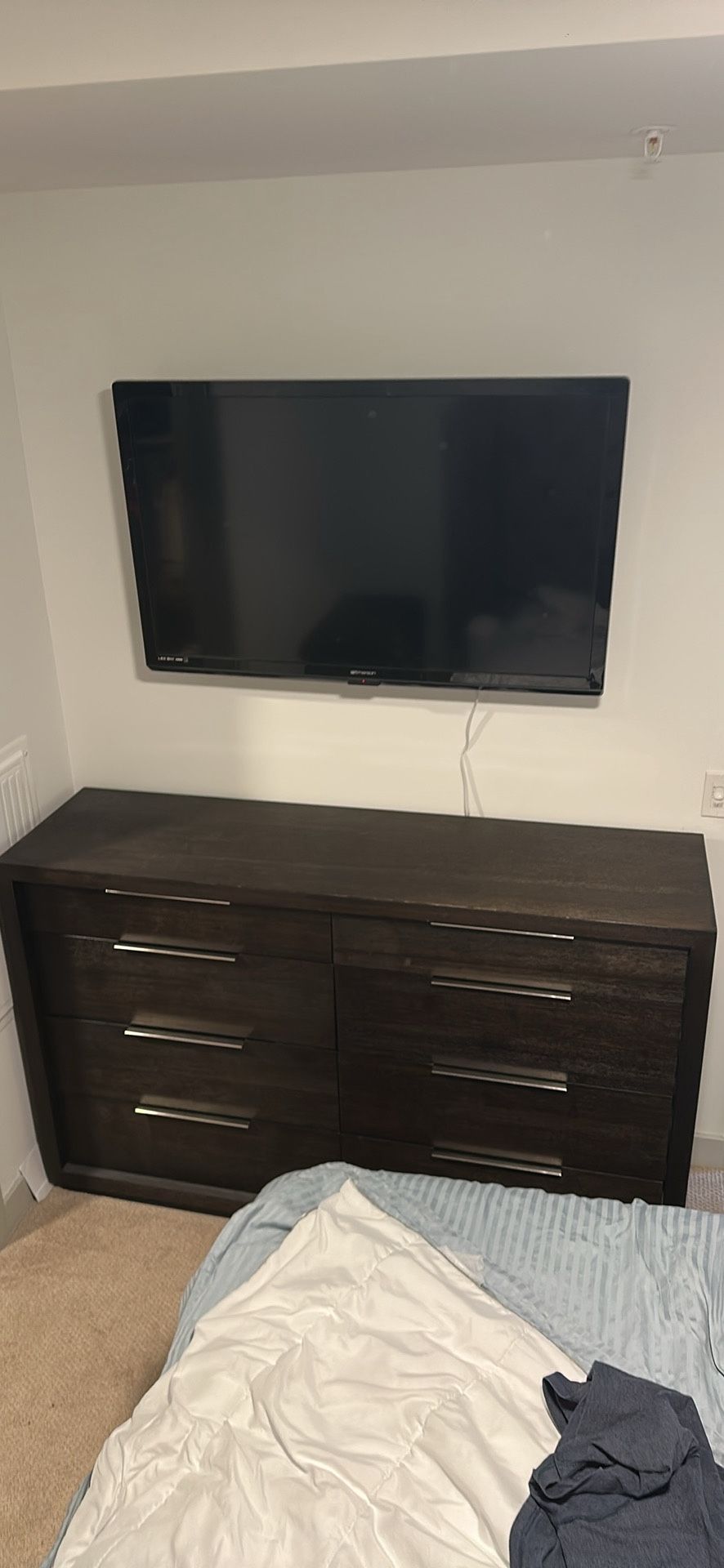 Bedroom 8 Drawer Dresser + Nightstand