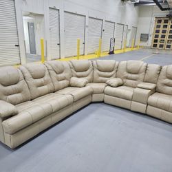 Beige Sectional Recliner With Pull Out Bed 